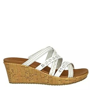 SKECHERS Cali Tiger Posse Wedges in Ultra Chic White